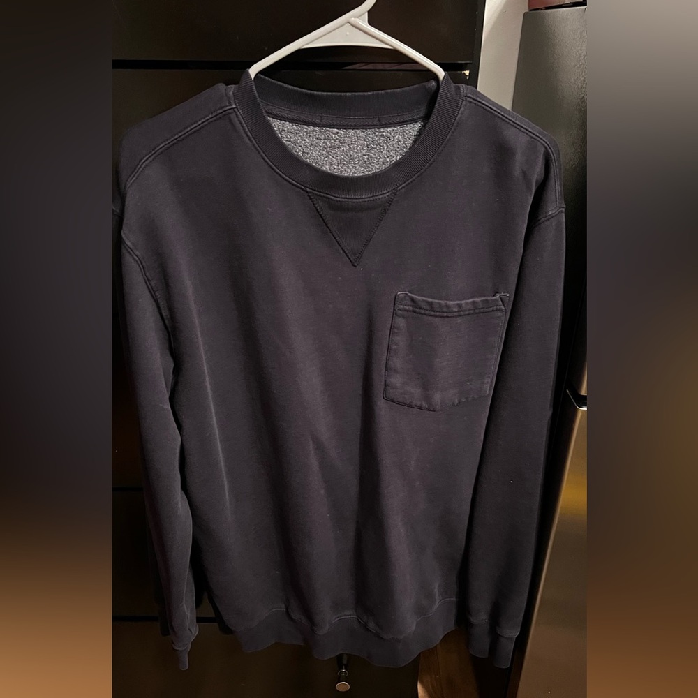 Brandy Melville Crew Neck